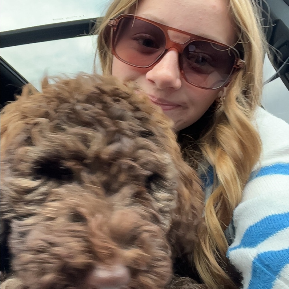 Meet your Posher, Cali